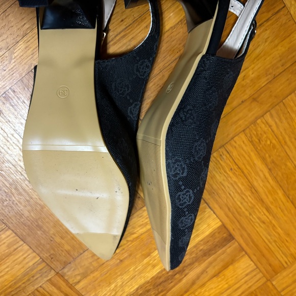 Chic Black Slingback Heels - Picture 8 of 11